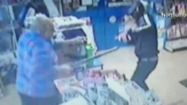 Video: Robo en tienda acaba con espadachines