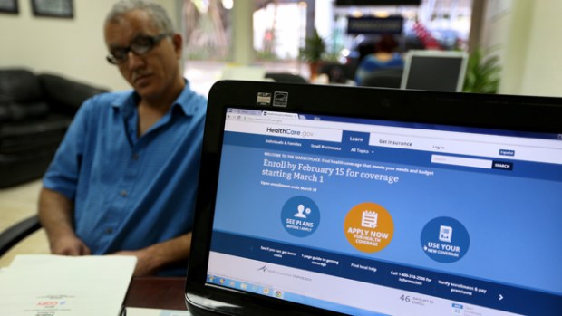 Video: Sábado: reabre inscripción al Obamacare