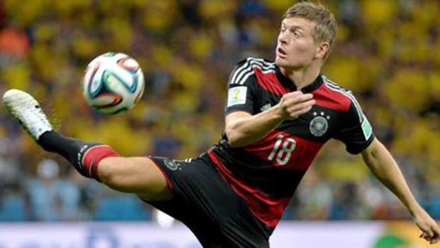 Video: Toni Kroos ya es del Real Madrid
