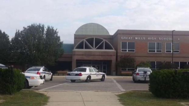Investigan tiroteo en escuela secundaria en Maryland