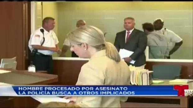 Buscan más sospechosos de "horrible" asesinato