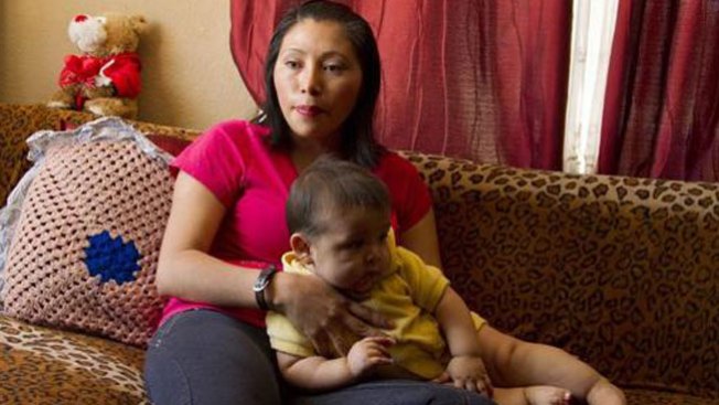 Drama: busca a sus hijos en centros ICE