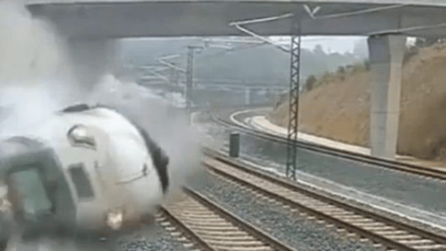 Tren quizá iba al doble de velocidad